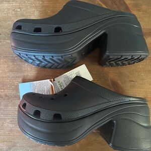 CROCS Black Elevated Mules size M10 W12